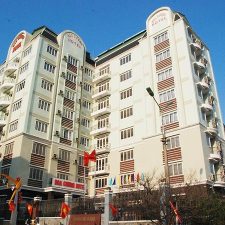 Hoa Cuong Hotel - Dong Van 外观 照片