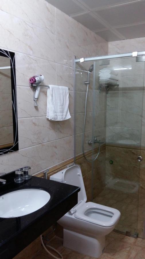 Hoa Cuong Hotel - Dong Van 外观 照片